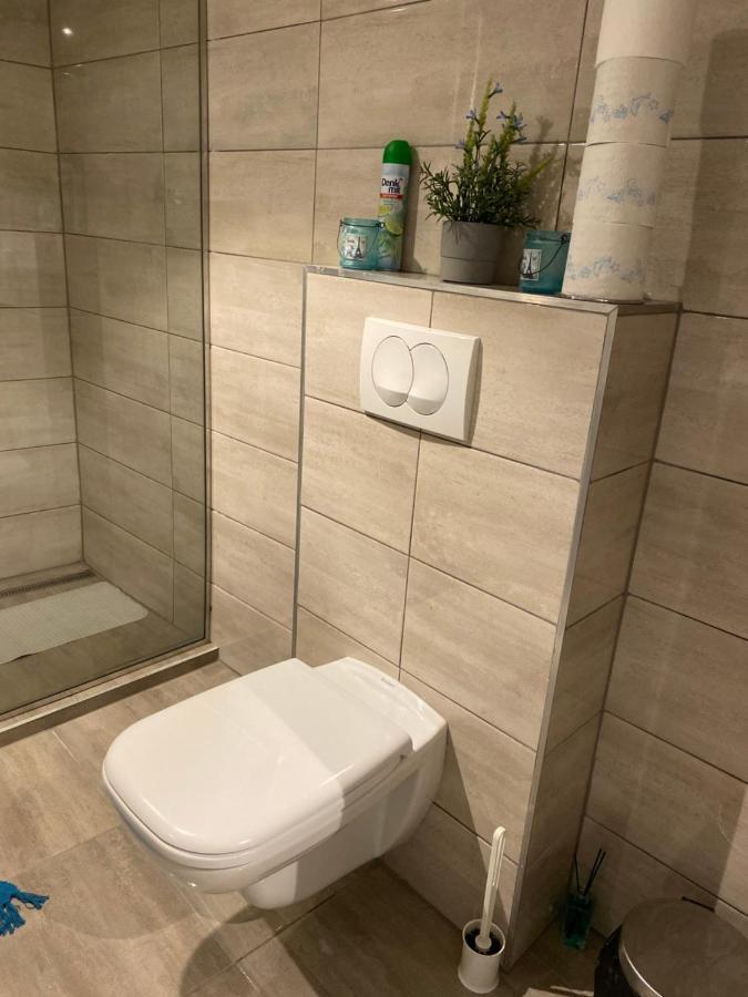 3 Comfortable And Cosy Apartments In Heart Of Budapest Near Basilica 외부 사진