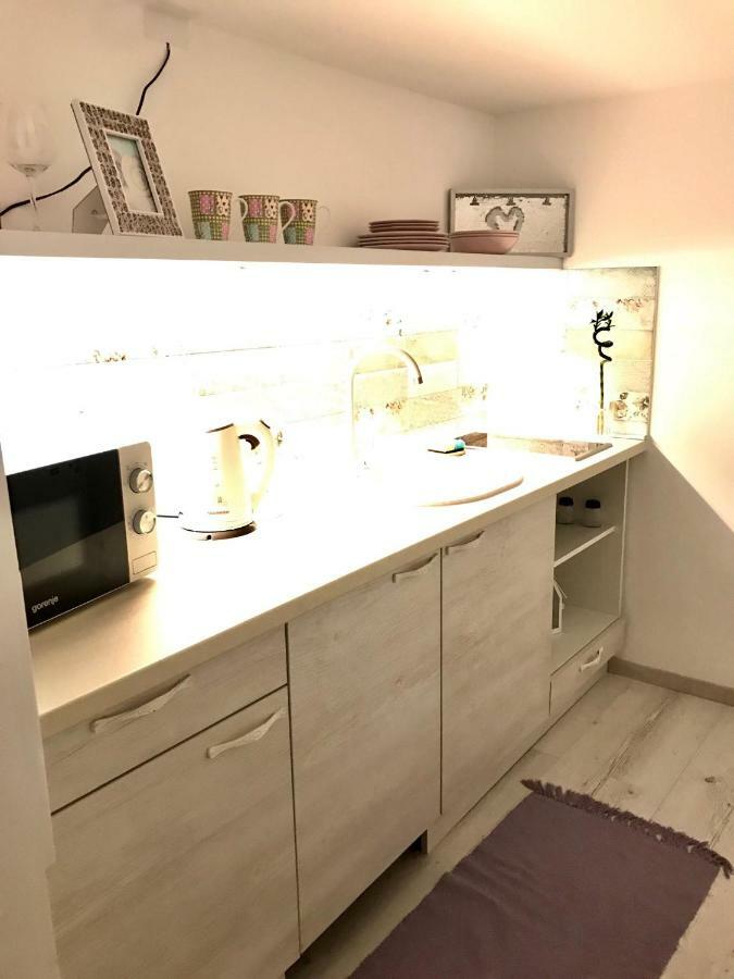 3 Comfortable And Cosy Apartments In Heart Of Budapest Near Basilica 외부 사진